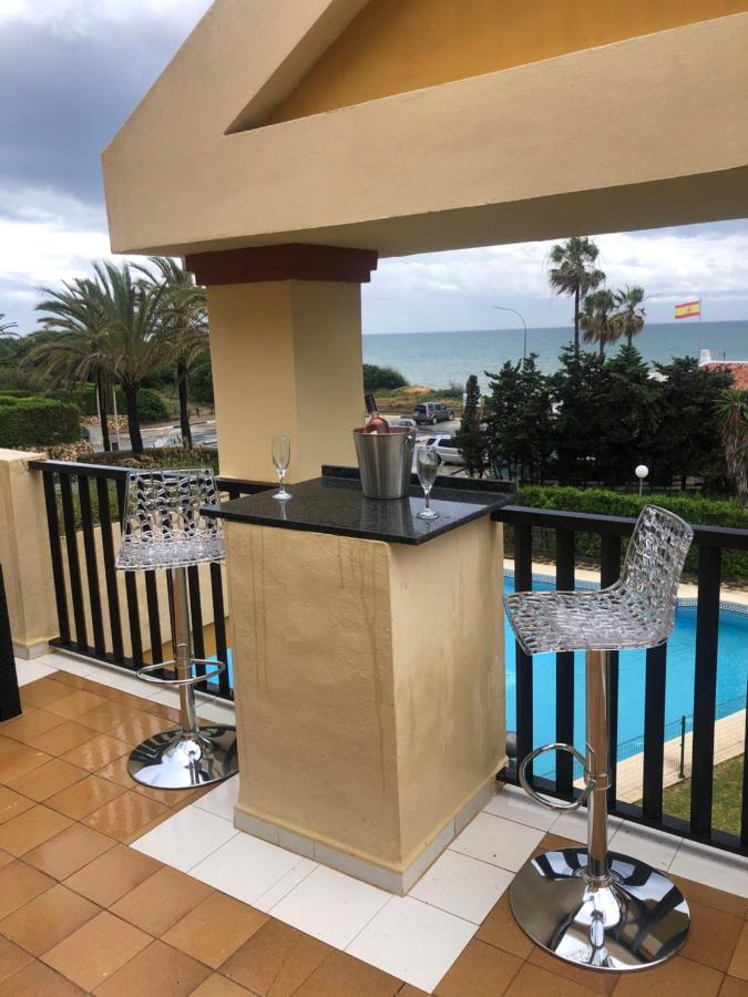 Beachfront Apartment - Sea Views - Marbella Ngoại thất bức ảnh