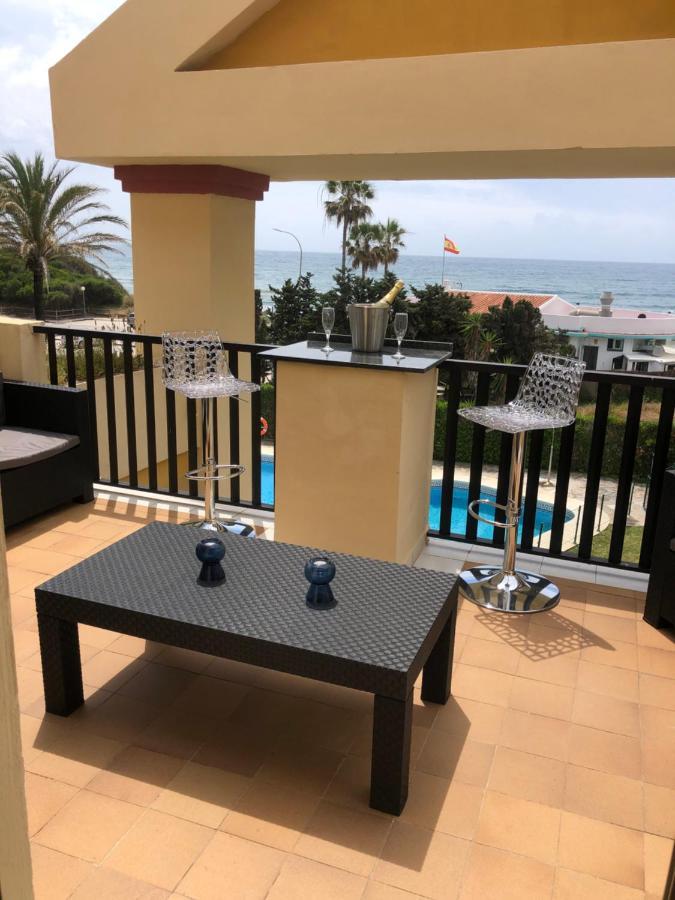 Beachfront Apartment - Sea Views - Marbella Ngoại thất bức ảnh